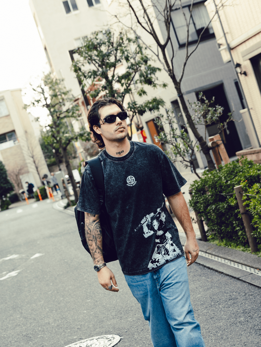 ROGUE HUNTER VINTAGE TEE - craftedbykaiyo