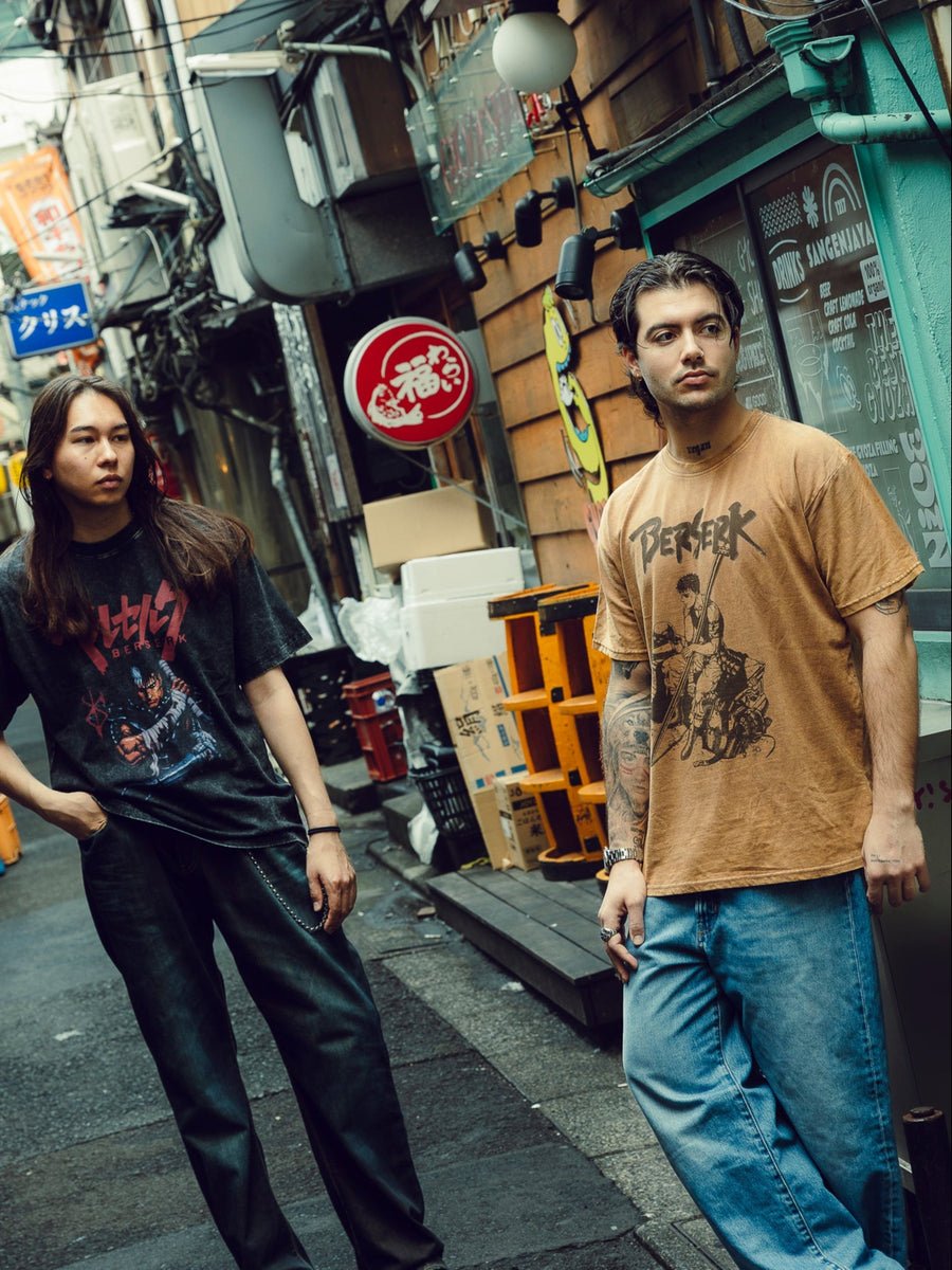 BLACK SWORDSMAN BROWN VINTAGE OVERSIZE TEE - craftedbykaiyo